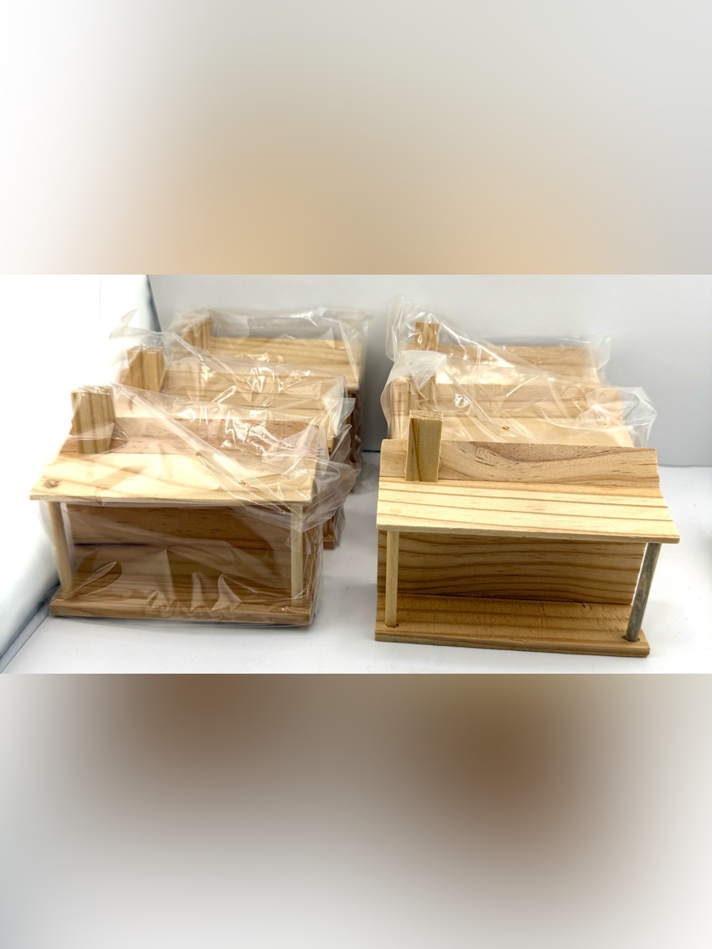 6 Unfinished wooden log cabins - great for crafts!